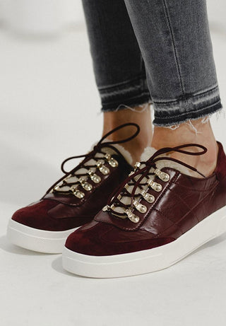 stylischer Sneaker vitaform Stretch bordeaux