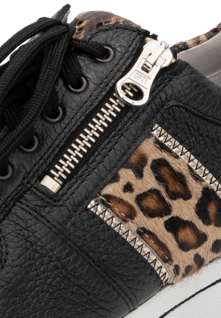 trendsicherer Sneaker Hirschleder leopard