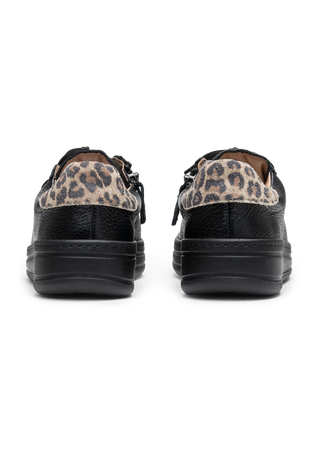 stilvoller Sneaker Hirschleder schwarz
