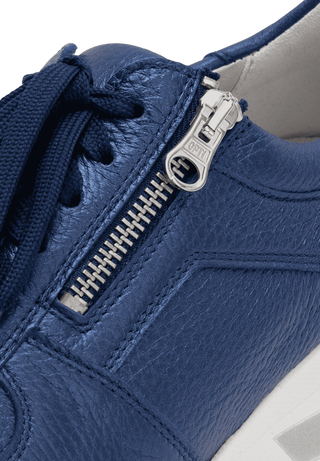 charmanter Sneaker Hirschleder marine