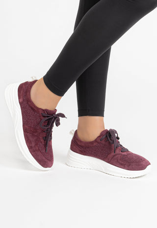 nachhaltiger Sneaker Samtziege aubergine