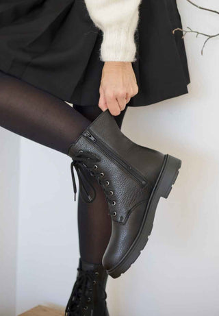 sehenswerte Stiefelette Hirschleder schwarz