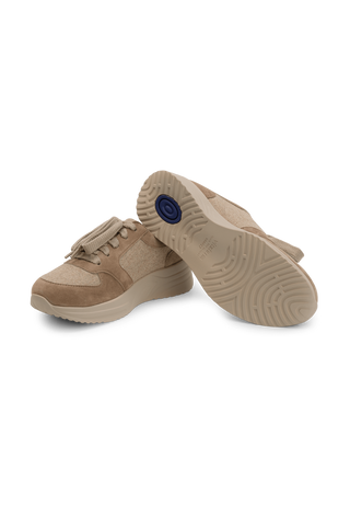 nachhaltiger Sneaker Samtziege beige