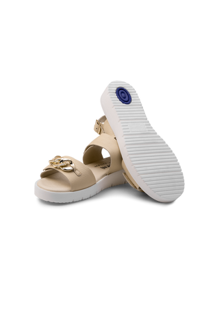 auffallende Sandale Hirschleder creme