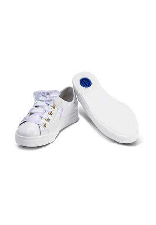 glänzender Plateau-Sneaker Hirschlackleder weiß