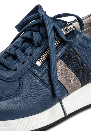 luxuriöser Sneaker Hirschleder jeansblau