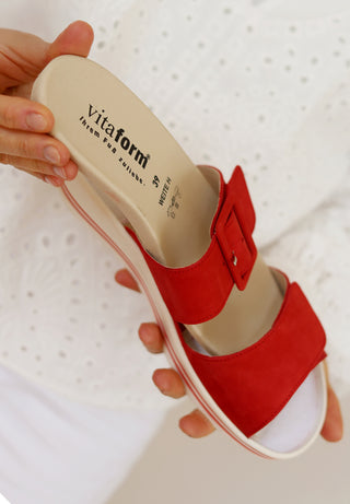 modische Pantolette Softnubuk rot