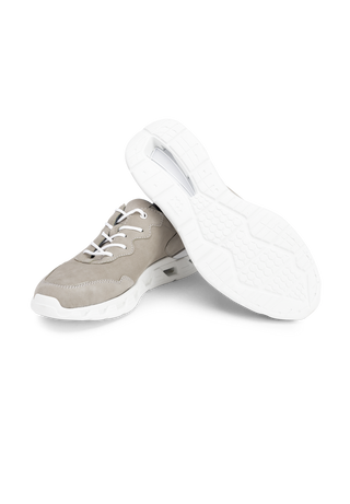 sportlicher Sneaker Nubukleder grau