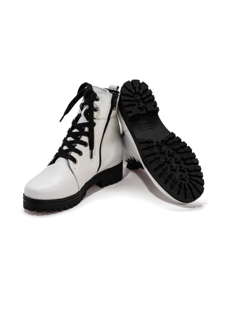 trendiger Bootie Nappaleder weiß