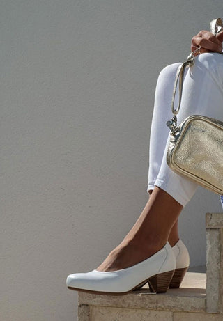 praktische Tasche Hirschleder gold
