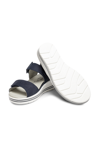 luftige Sandale Softnubuk marine