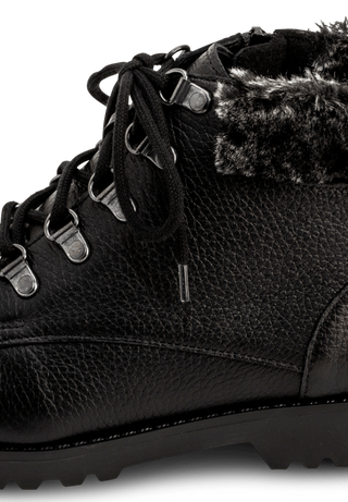 ultratrendige Stiefelette Hirschleder schwarz