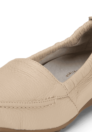 anschmiegsamer Mokassin Hirschleder beige