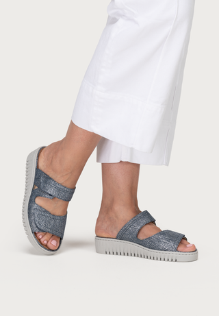 schöne Pantolette Veloursleder marine
