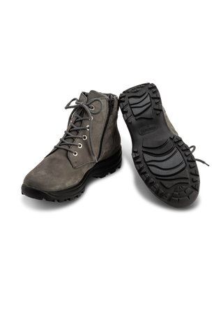 traumhafte Trekkingstiefelette Nubukleder grau