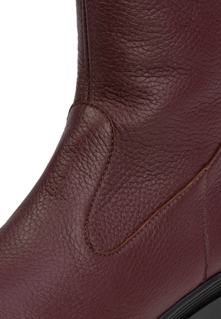 modischer Stiefel Hirschleder aubergine