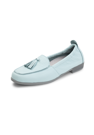 entzückender Slipper Hirschleder hellblau