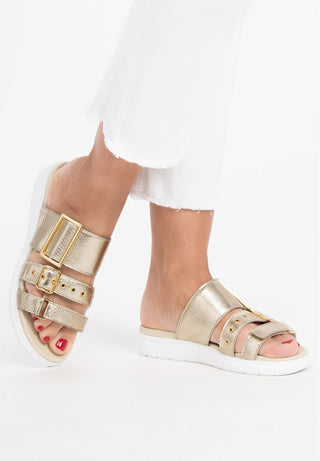 modebewusste Pantolette Hirschleder gold