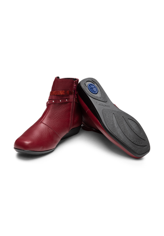 stilvolle Stiefelette Hirschleder bordeaux