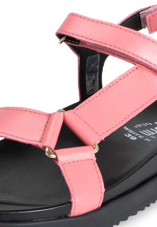 superleichte Sandale olivenblattgegerbtes Leder soft pink
