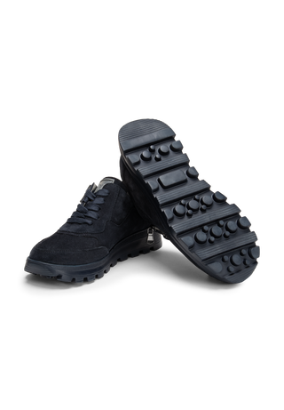 hervorstechender Sneaker Veloursleder marine