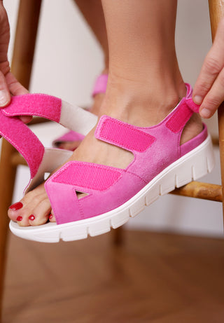 komfortable Sandale Samtziege pink
